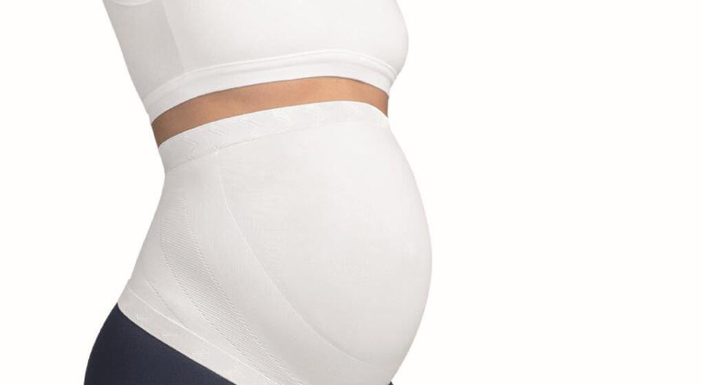 Jobst Maternity Belly Band (für eine sanfte Unterstützung des wachsenden Bauches) ist bei Orthopädie Landquart (Graubünden) erhältlich