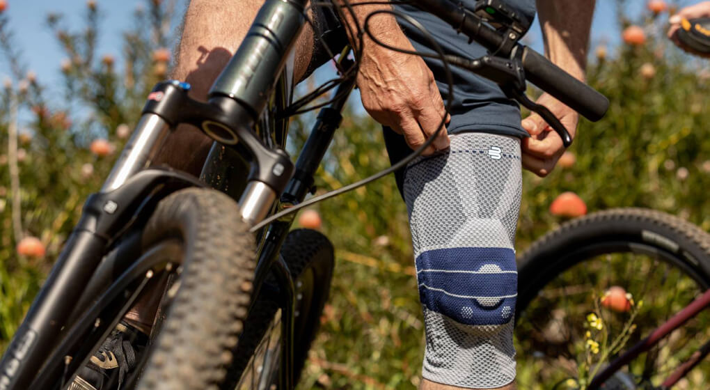 Kniebandage Genutrain von Bauerfeind bei Orthopädie Landquart (Graubünden) erhältlich